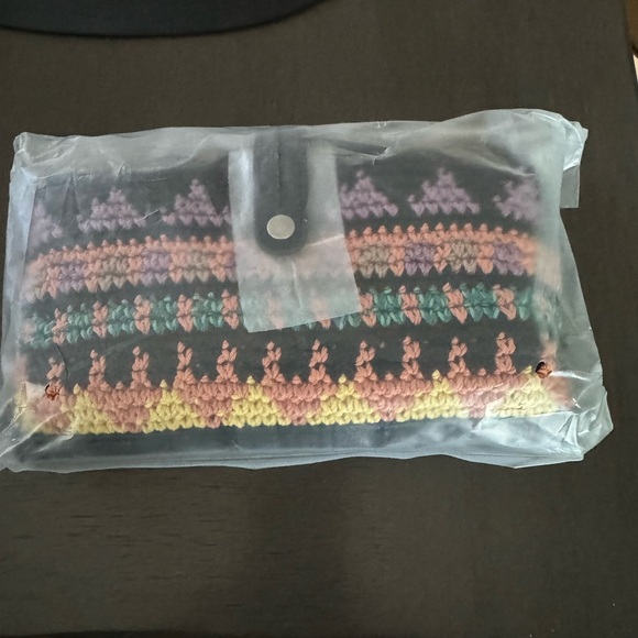 ☮️ *NWT* The Sak Smartphone Crossbody - Picture 6 of 7